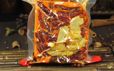 重庆火锅底料批发之鸳鸯火锅汤卤调制方法！